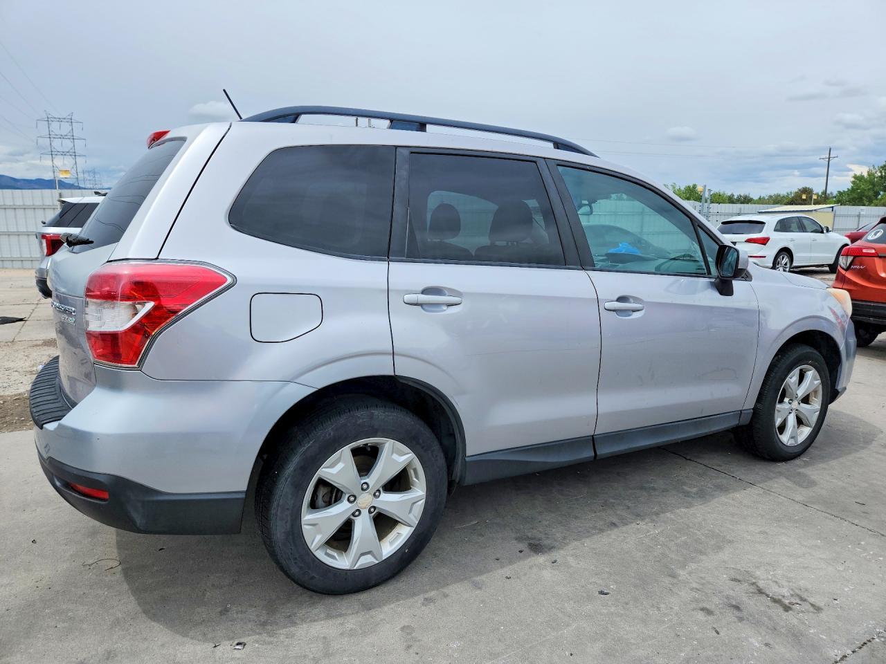 2015 Subaru Forester 2.5I Premium - Image 3