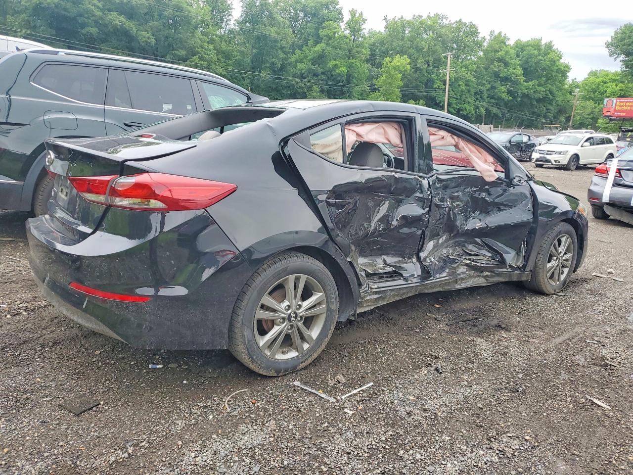 2017 Hyundai Elantra Se - Фото 3