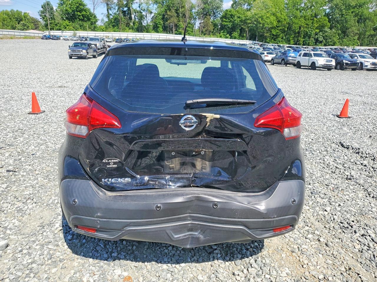 2020 Nissan Kicks S - Фото 6