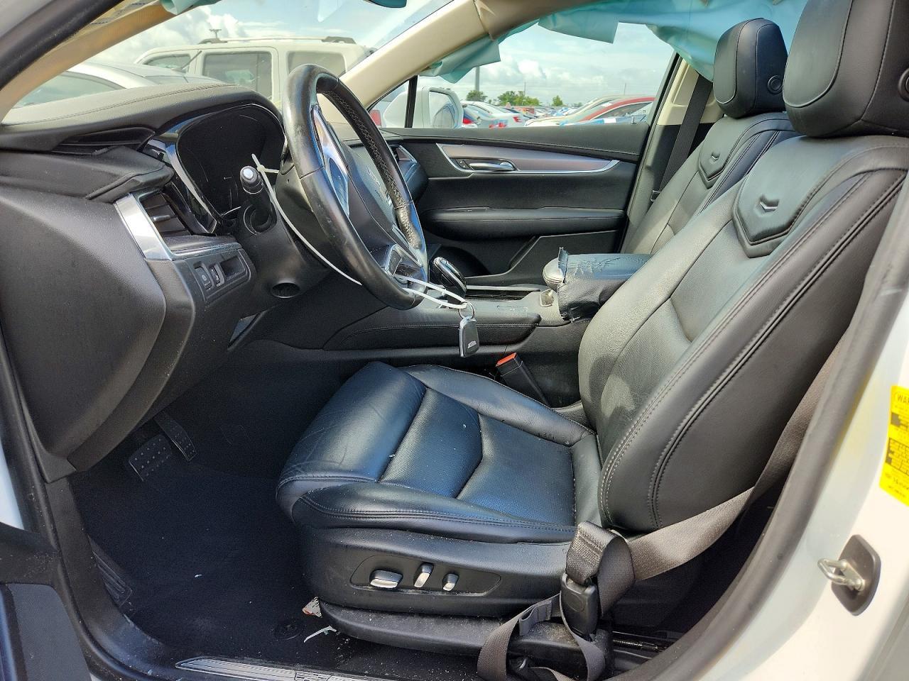 2018 Cadillac Xt5 Luxury - Image 7