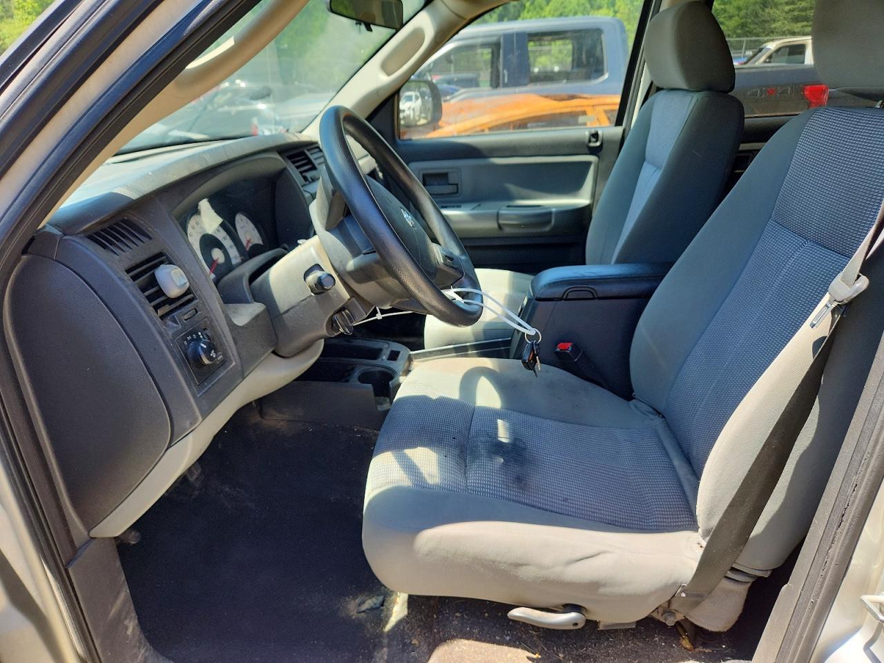 2010 Dodge Dakota Sxt - Image 7