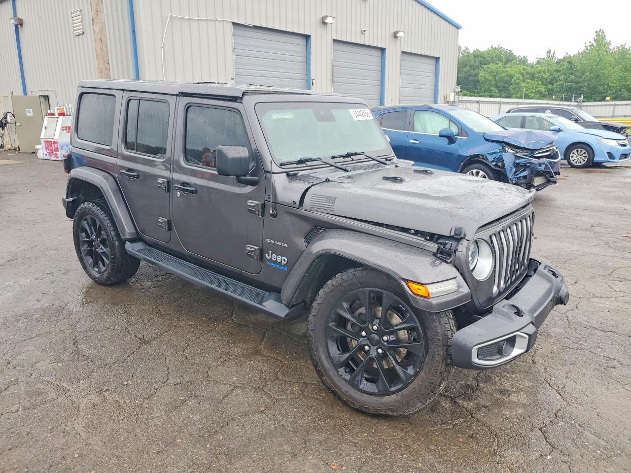 2021 Jeep Wrangler Unlimited Sahara 4Xe - Фото 4