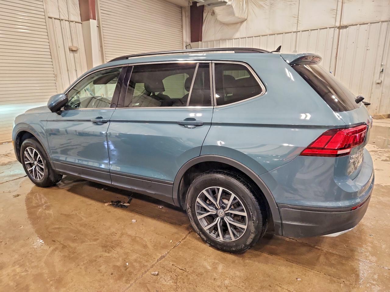 2019 Volkswagen Tiguan Se - Фото 2
