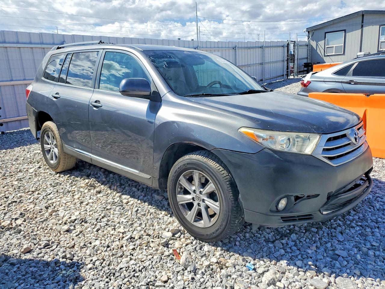 2012 Toyota Highlander Se - Image 4
