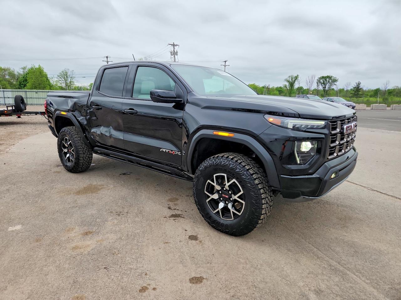 2025 GMC Canyon At4 - Фото 4