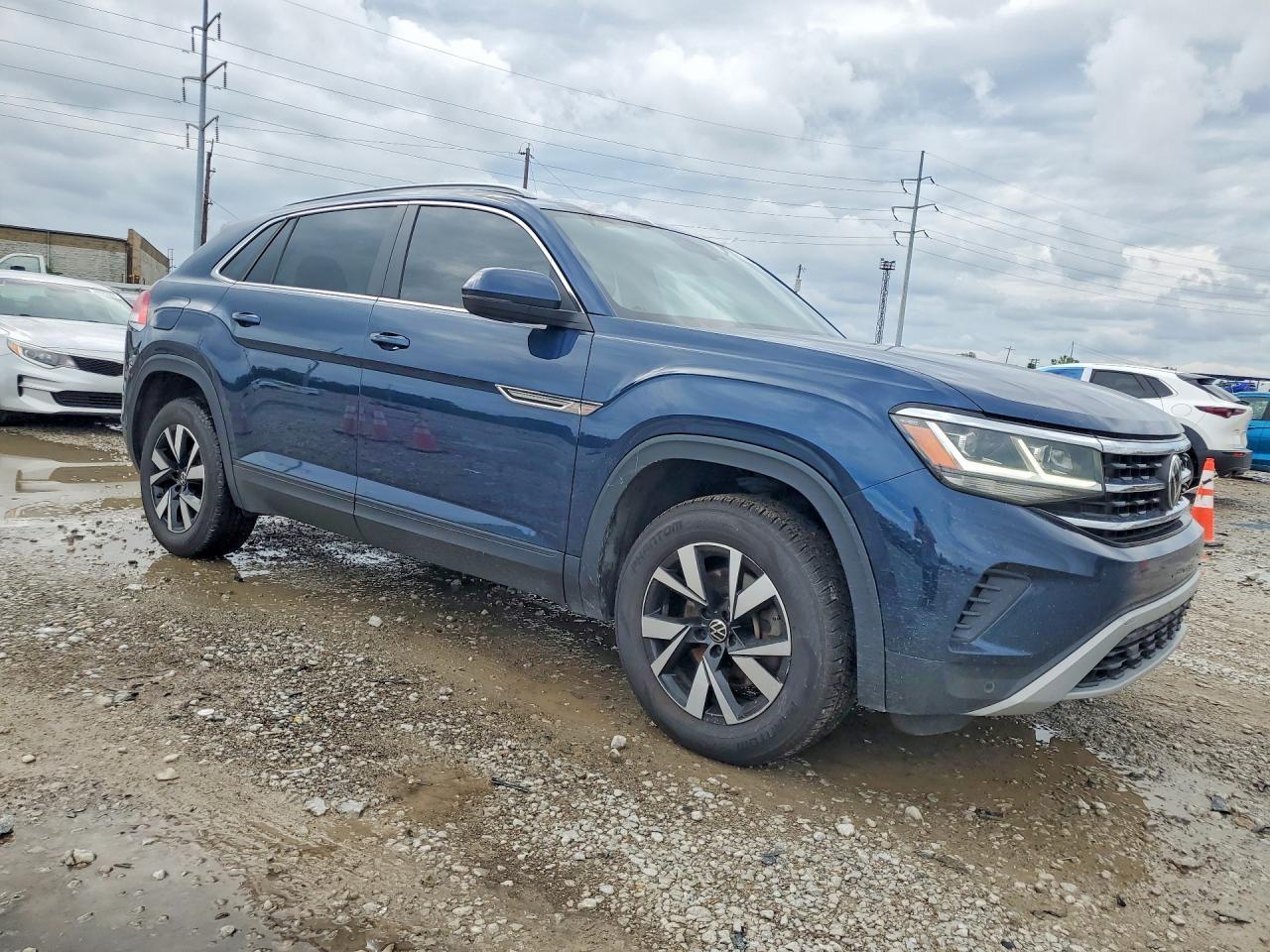 2020 Volkswagen Atlas Cross Sport Sel - Image 4