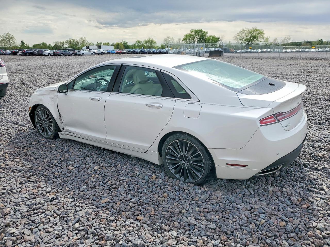 2013 Lincoln Mkz - Фото 2