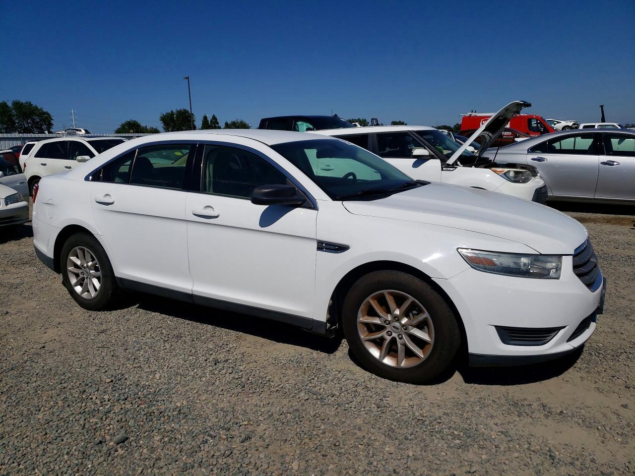 2013 Ford Taurus Se - Фото 4