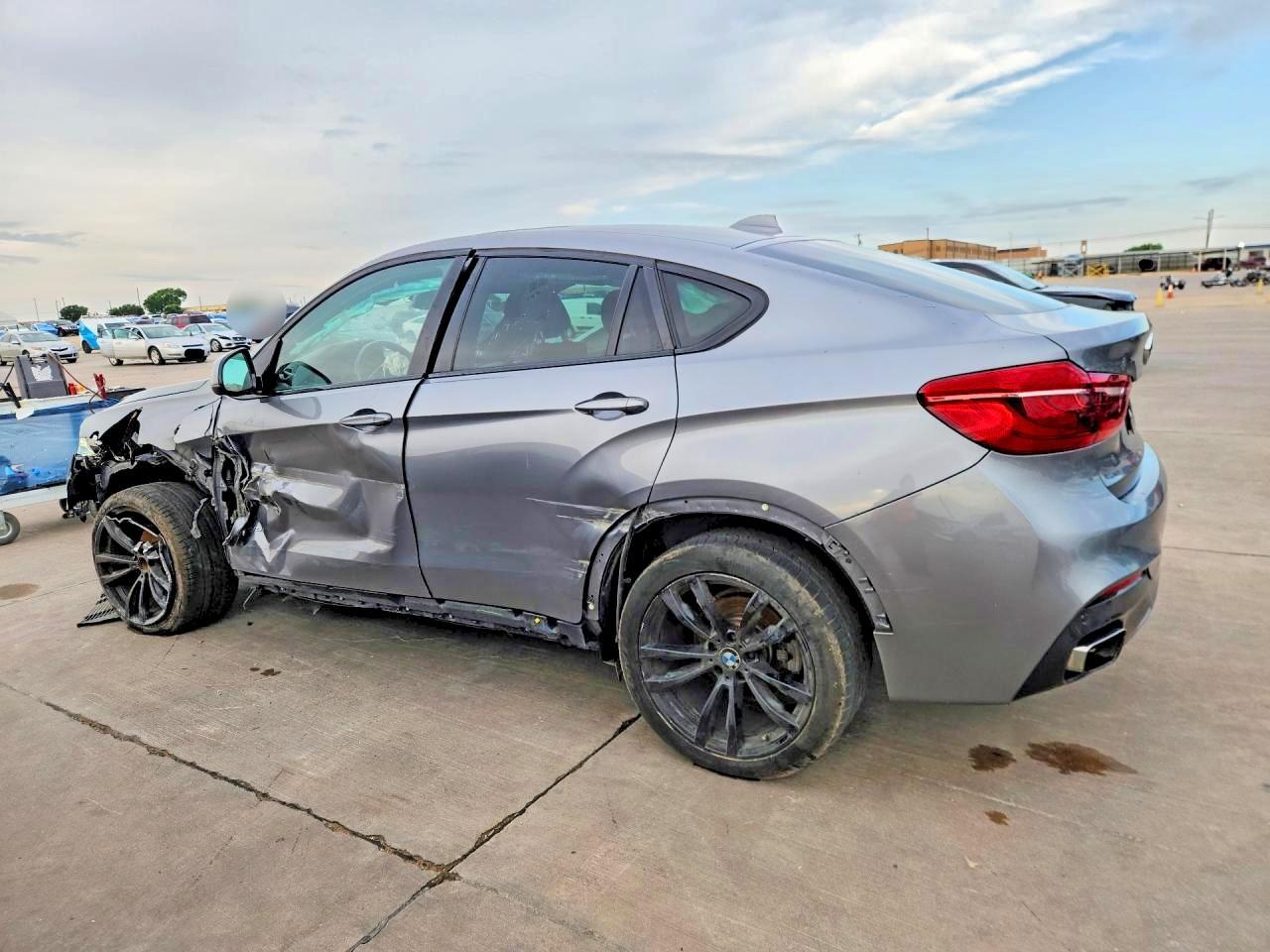 2019 BMW X6 Sdrive35I - Image 2