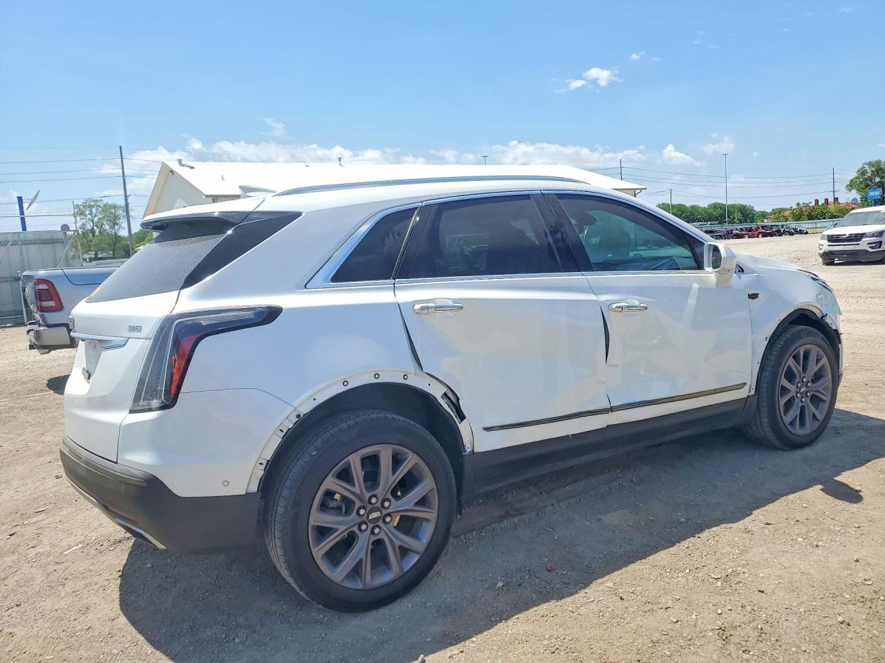 2019 Cadillac Xt5 Platinum - Фото 3