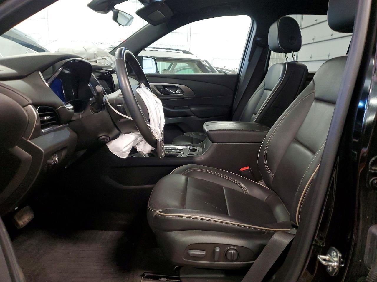 2023 Chevrolet Traverse Premier - Image 7