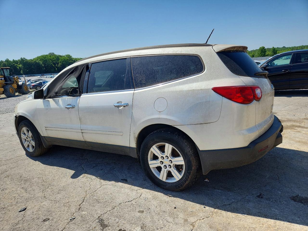 2012 Chevrolet Traverse Lt - Image 2