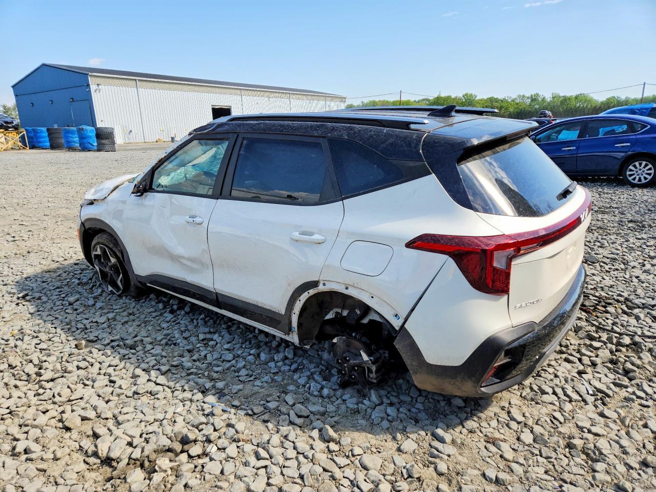 2025 Kia Seltos S - Фото 2