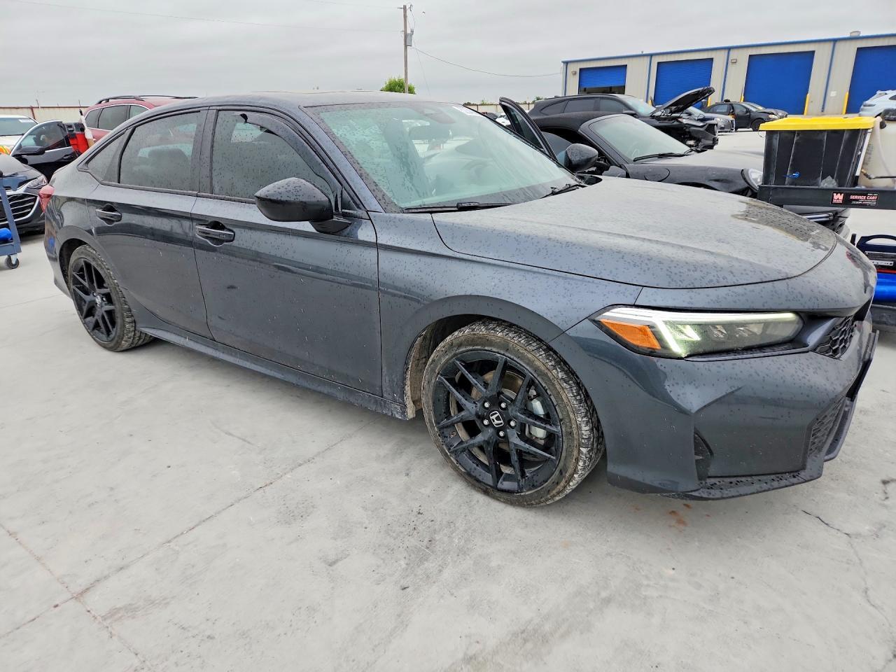2025 Honda Civic Sport - Фото 4
