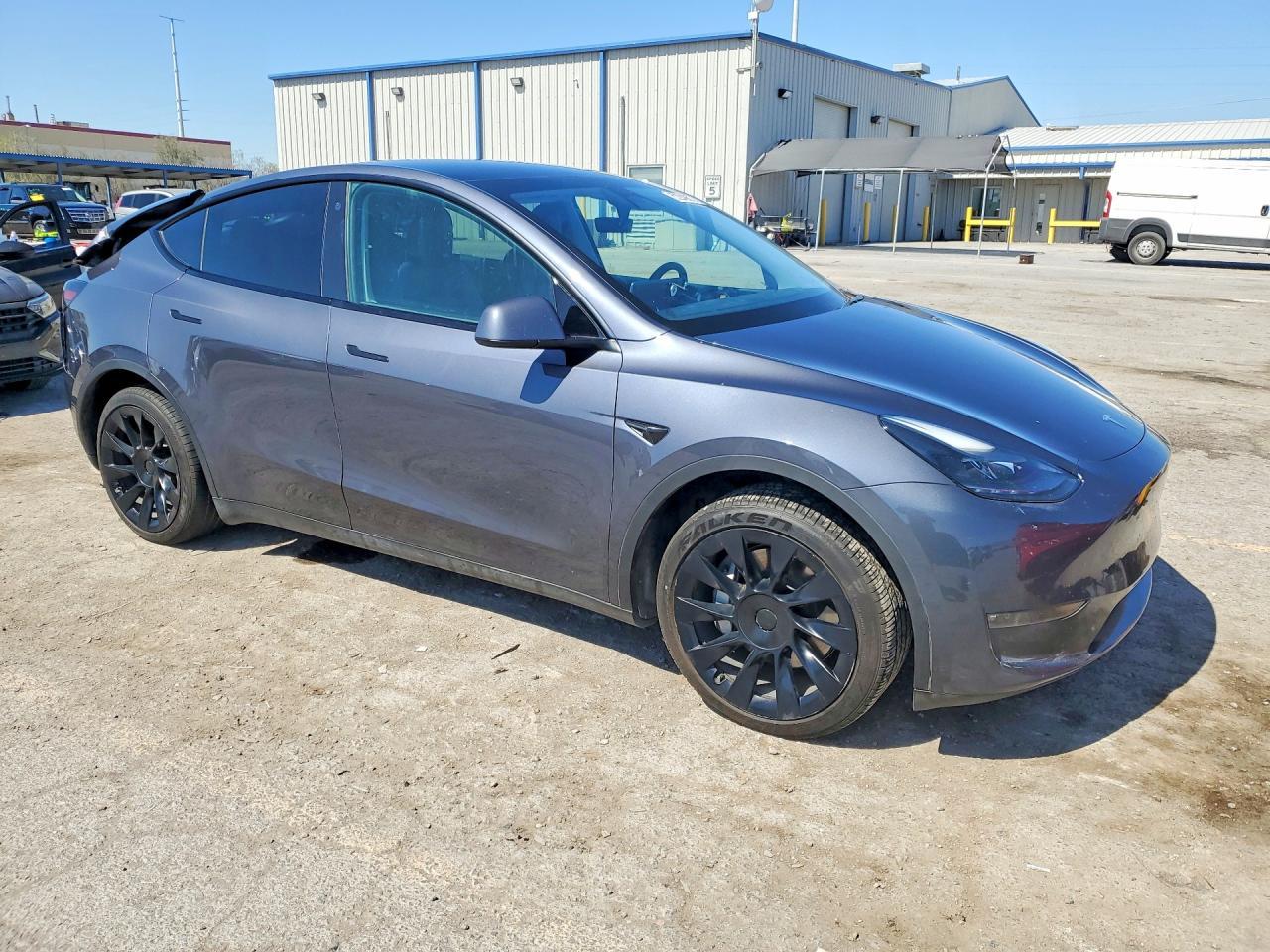 2023 Tesla Model Y - Фото 4