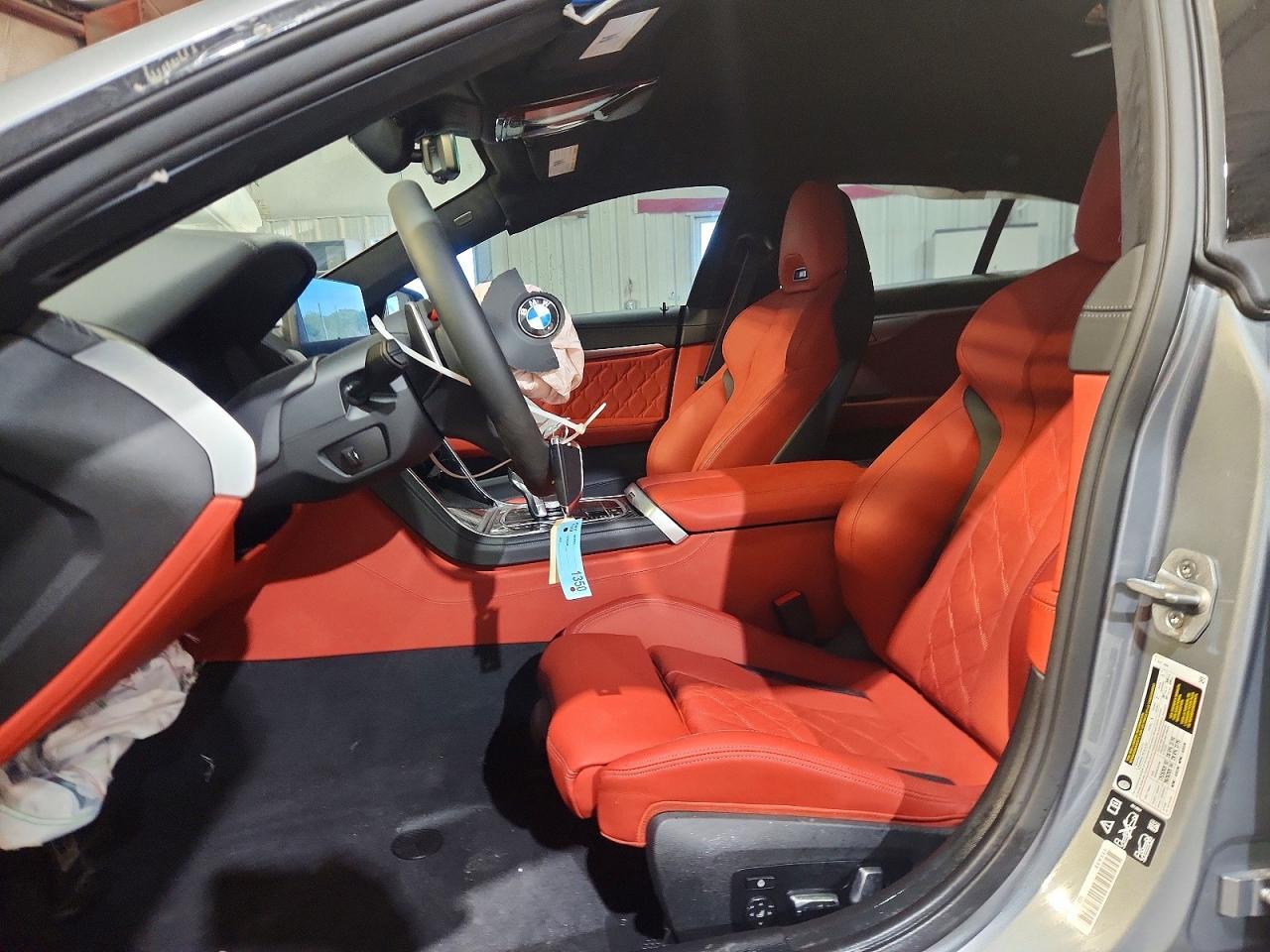 2025 BMW M8 - Фото 7