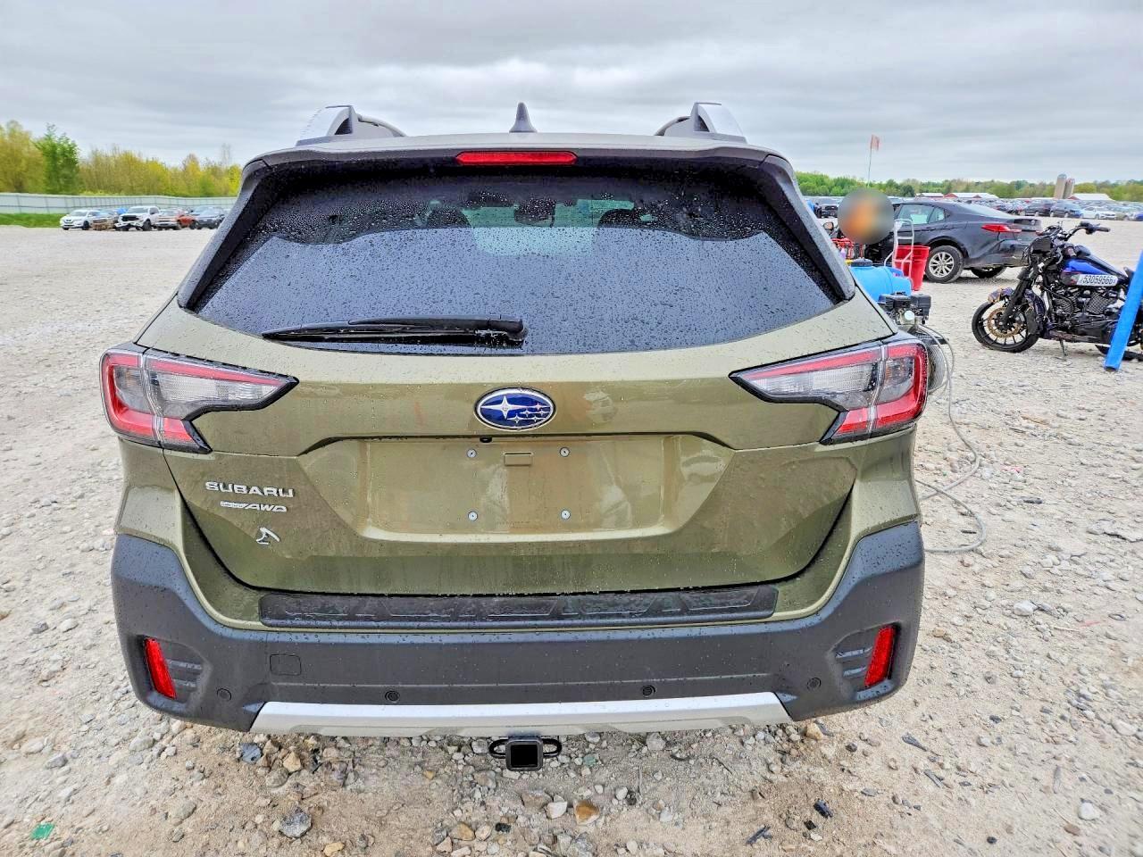 2022 Subaru Outback Touring - Image 6