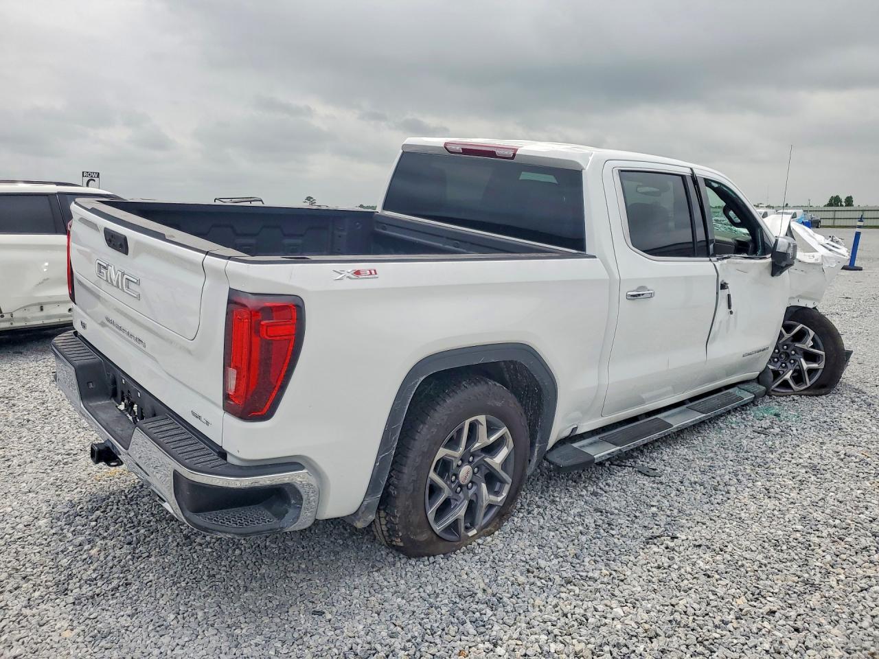 2026 GMC Sierra K1500 Slt - Фото 3