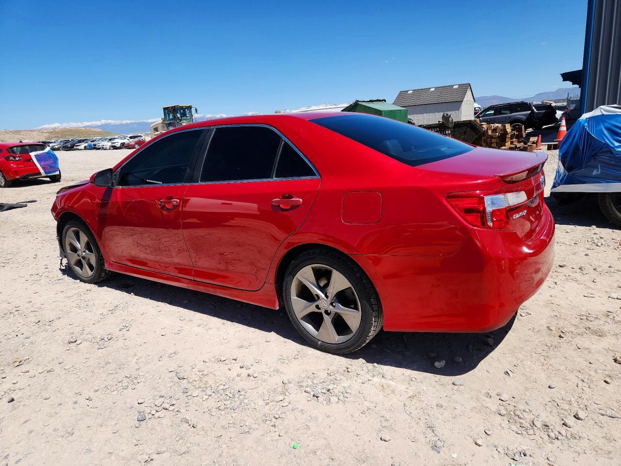 2014 Toyota Camry Se Sport - Фото 2