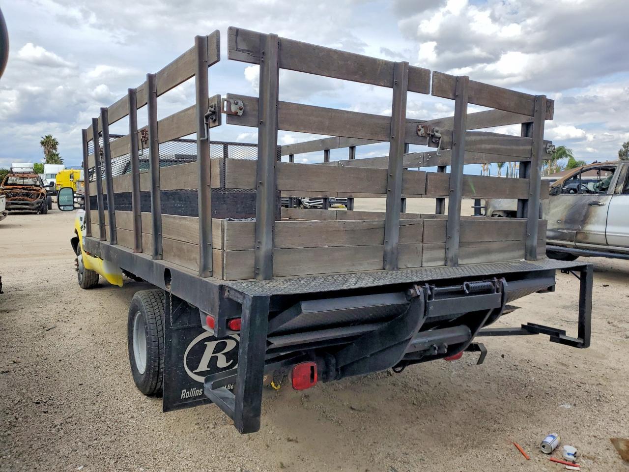 2001 Ford F350 Super Duty - Фото 2