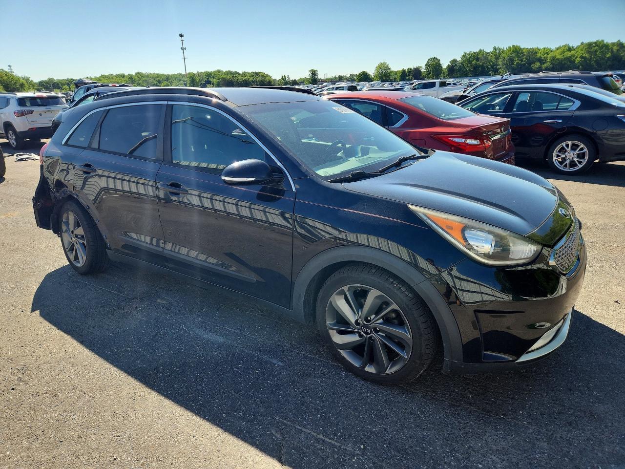 2017 Kia Niro Ex - Фото 4