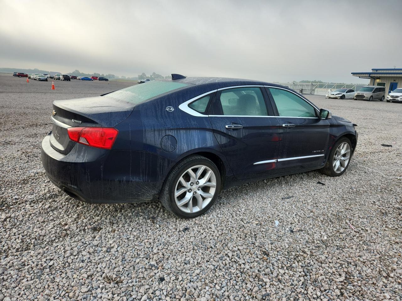 2017 Chevrolet Impala Premier - Фото 3