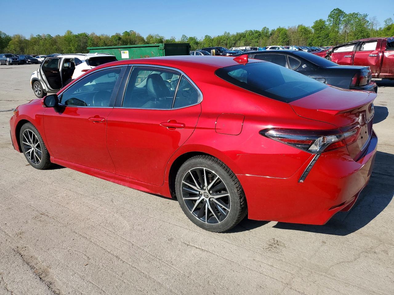 2023 Toyota Camry Se - Фото 2