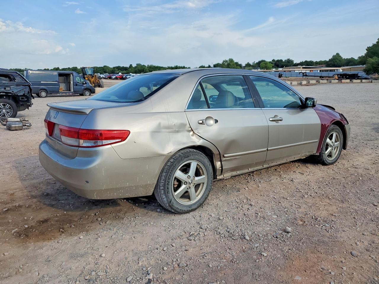 2003 Honda Accord Lx - Фото 3