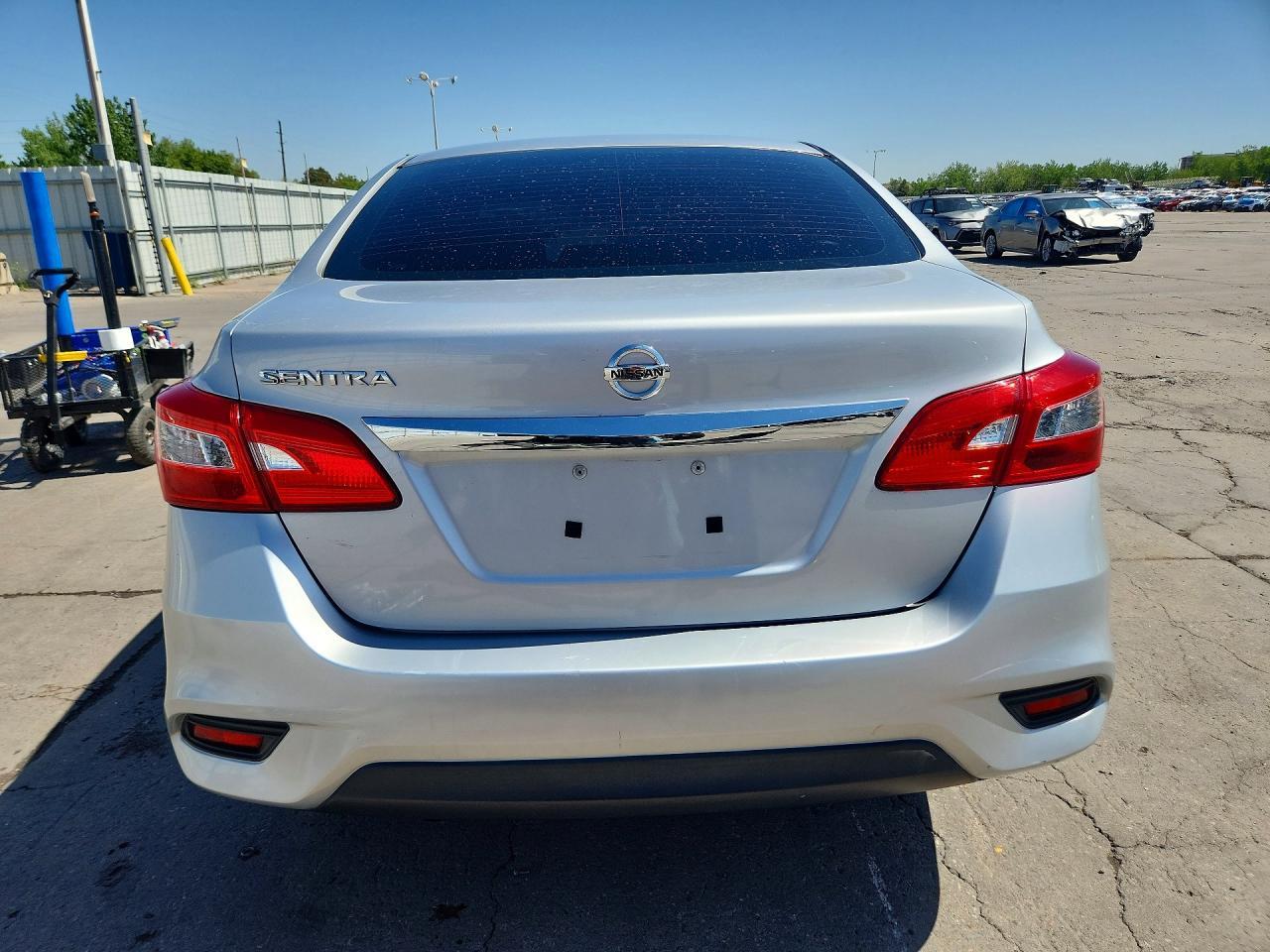 2017 Nissan Sentra S - Image 6