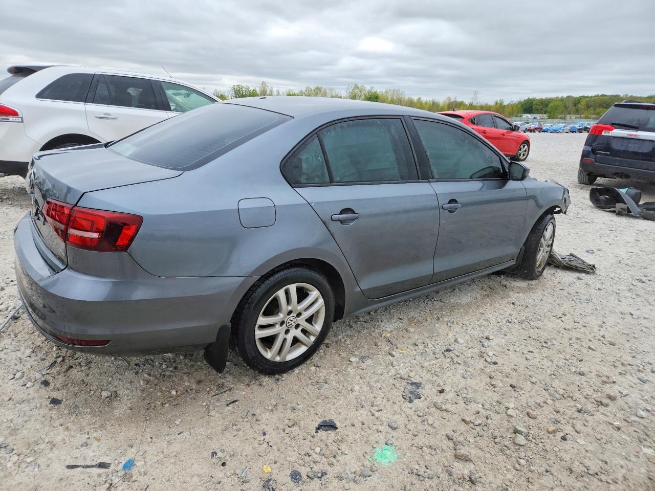 2018 Volkswagen Jetta S - Image 3