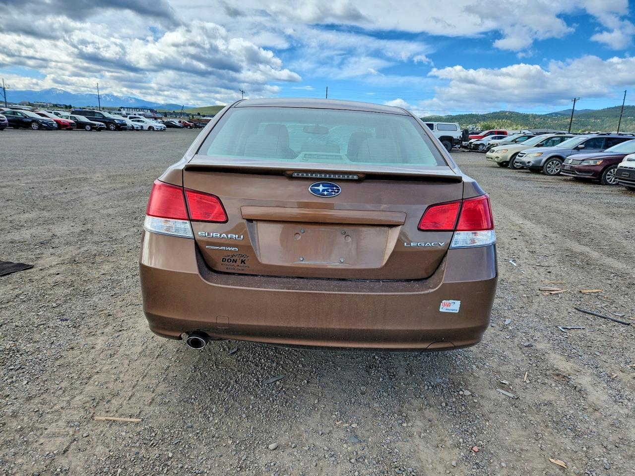 2013 Subaru Legacy 2.5I Premium - Image 6