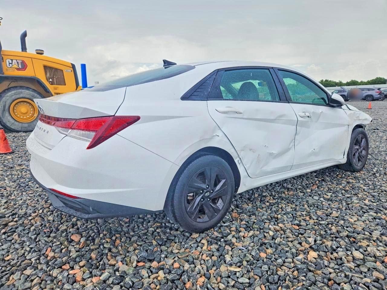 2022 Hyundai Elantra Sel - Фото 3