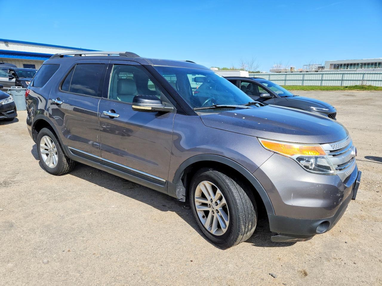 2016 Ford Explorer Xlt - Image 4