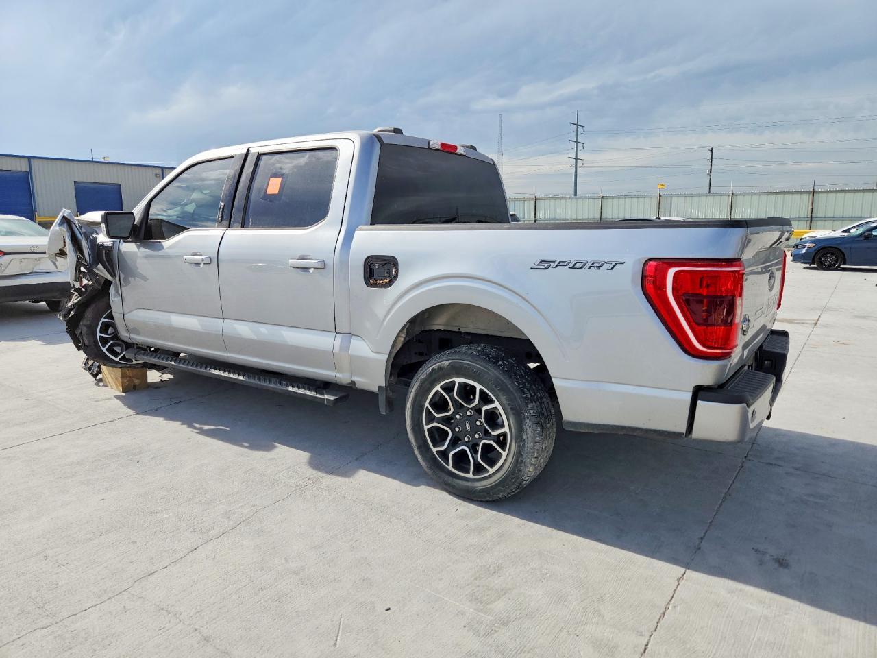 2021 Ford F150 Supercrew - Фото 2