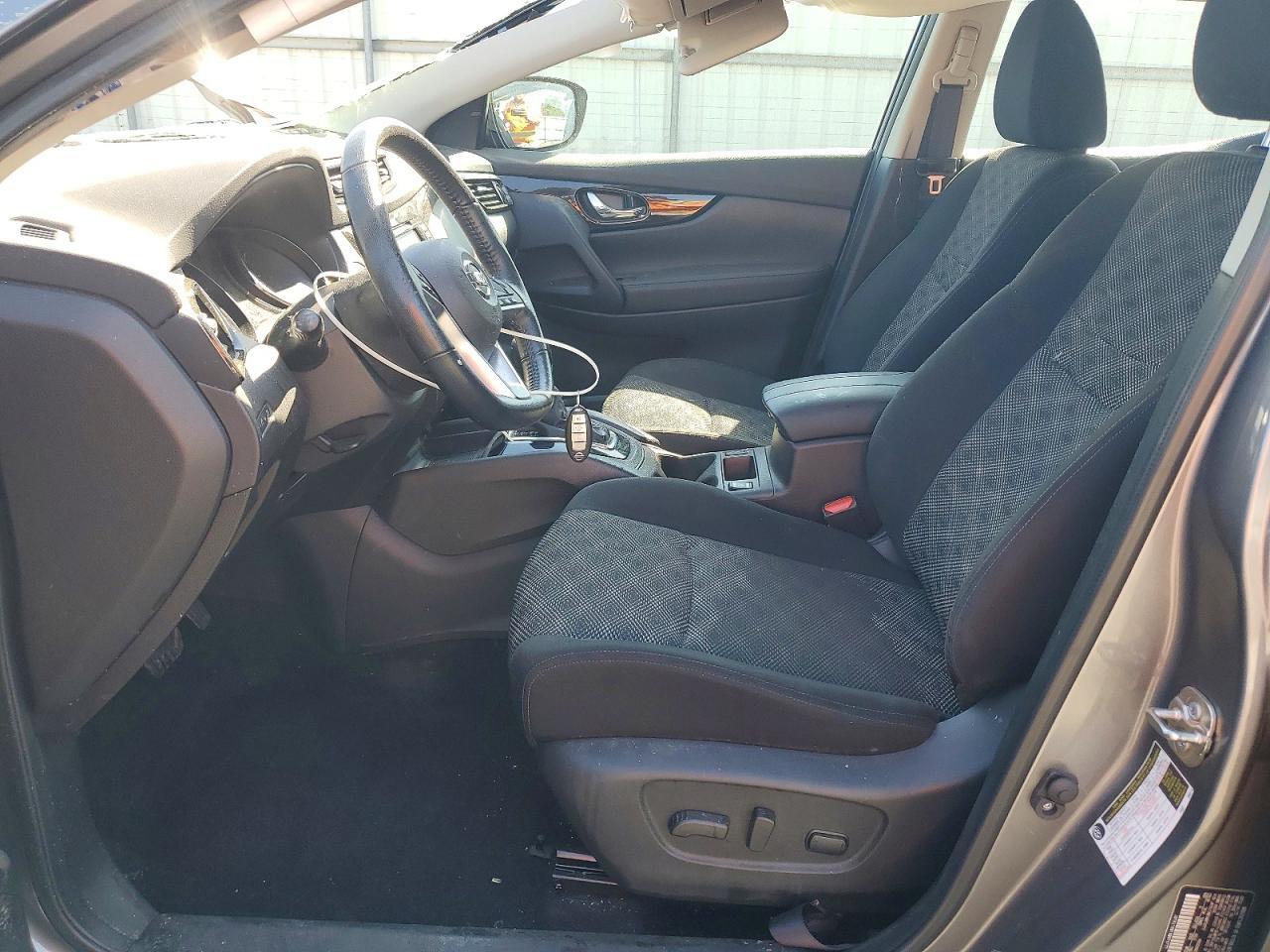 2022 Nissan Rogue Sport Sv - Image 7