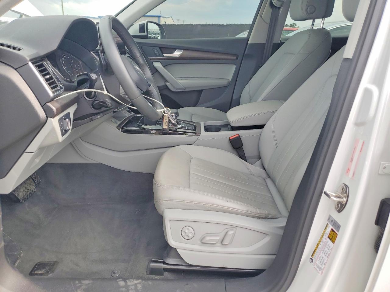 2023 Audi Q5 Premium 45 - Фото 7