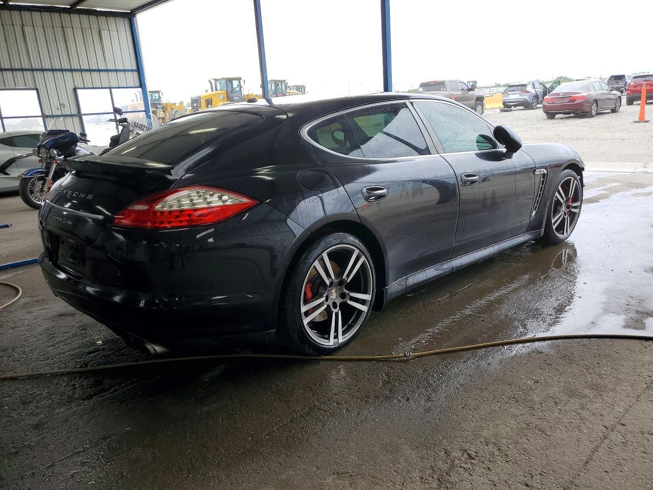 2012 Porsche Panamera Turbo - Фото 3