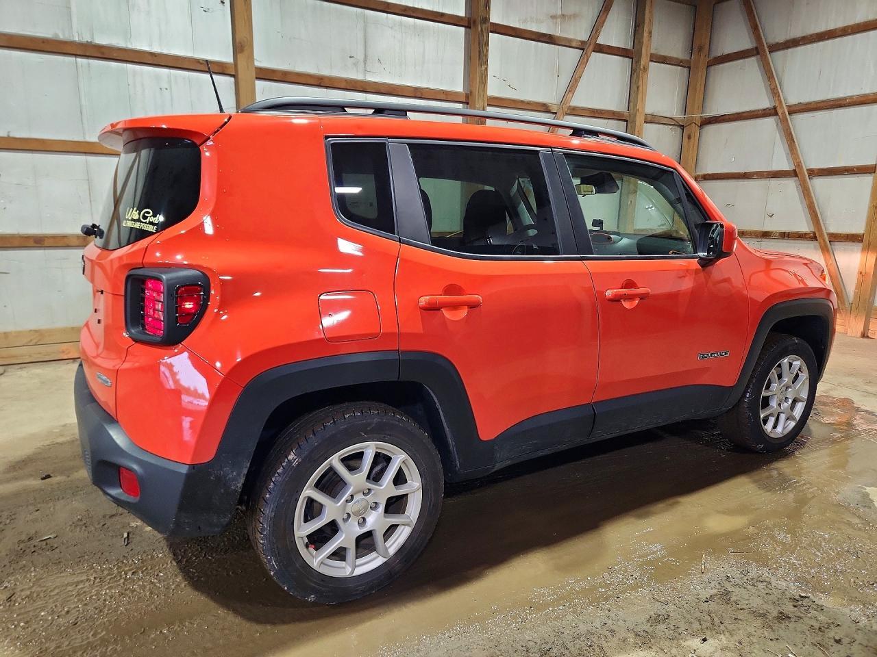 2020 Jeep Renegade Latitude - Фото 3