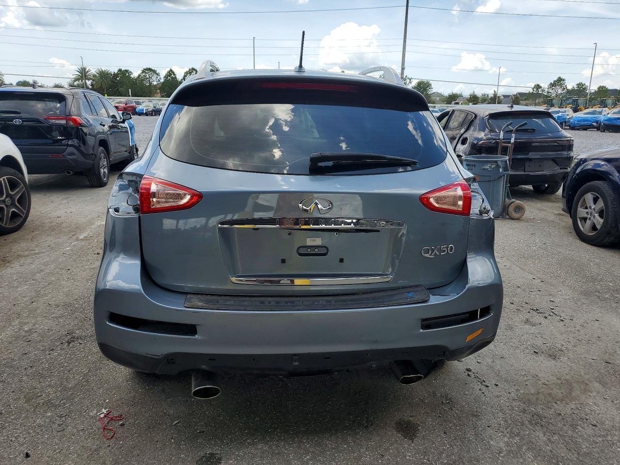 2017 Infiniti Qx50 Base - Image 6