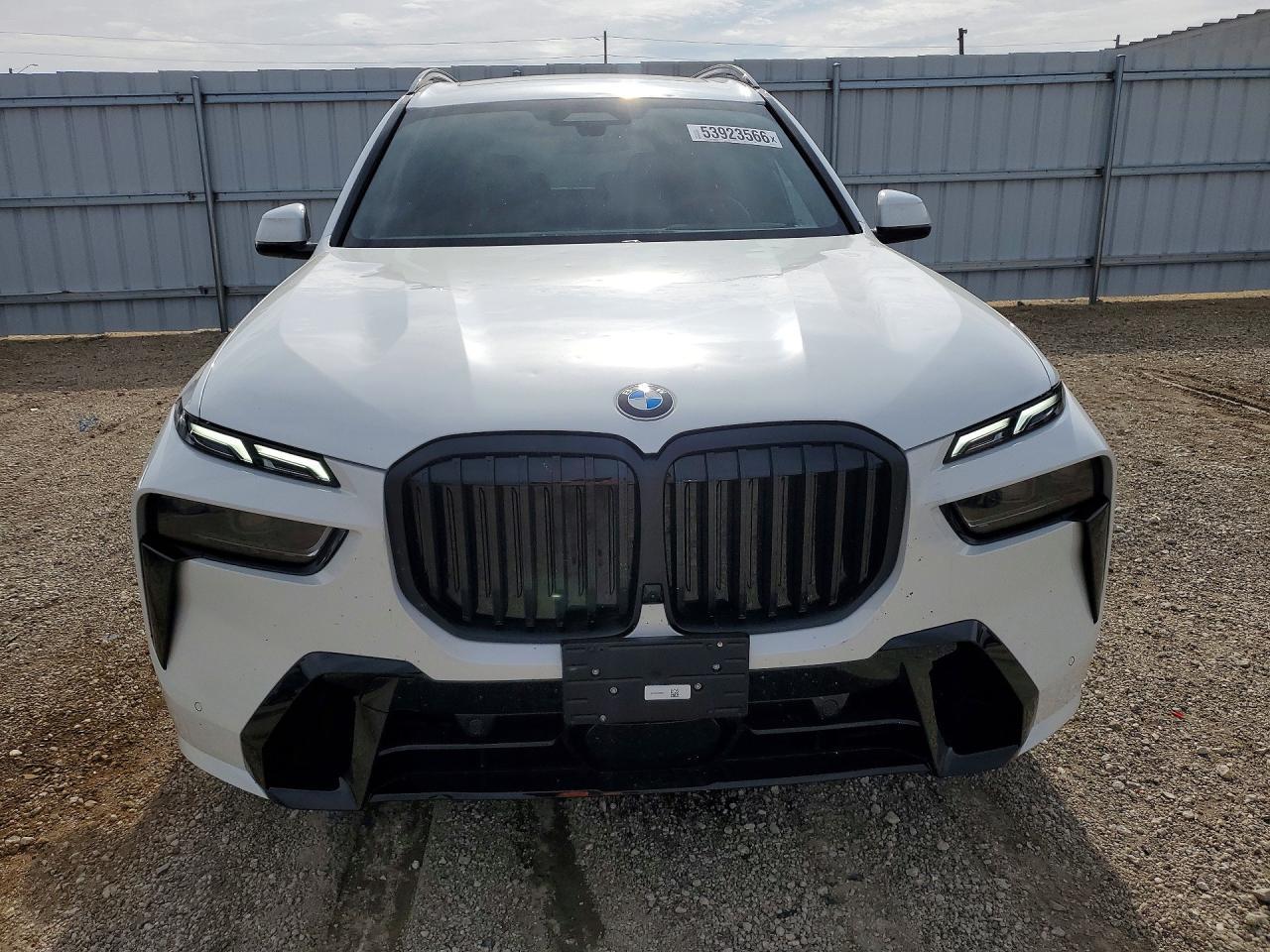 2026 BMW X7 xDrive40I - Фото 5