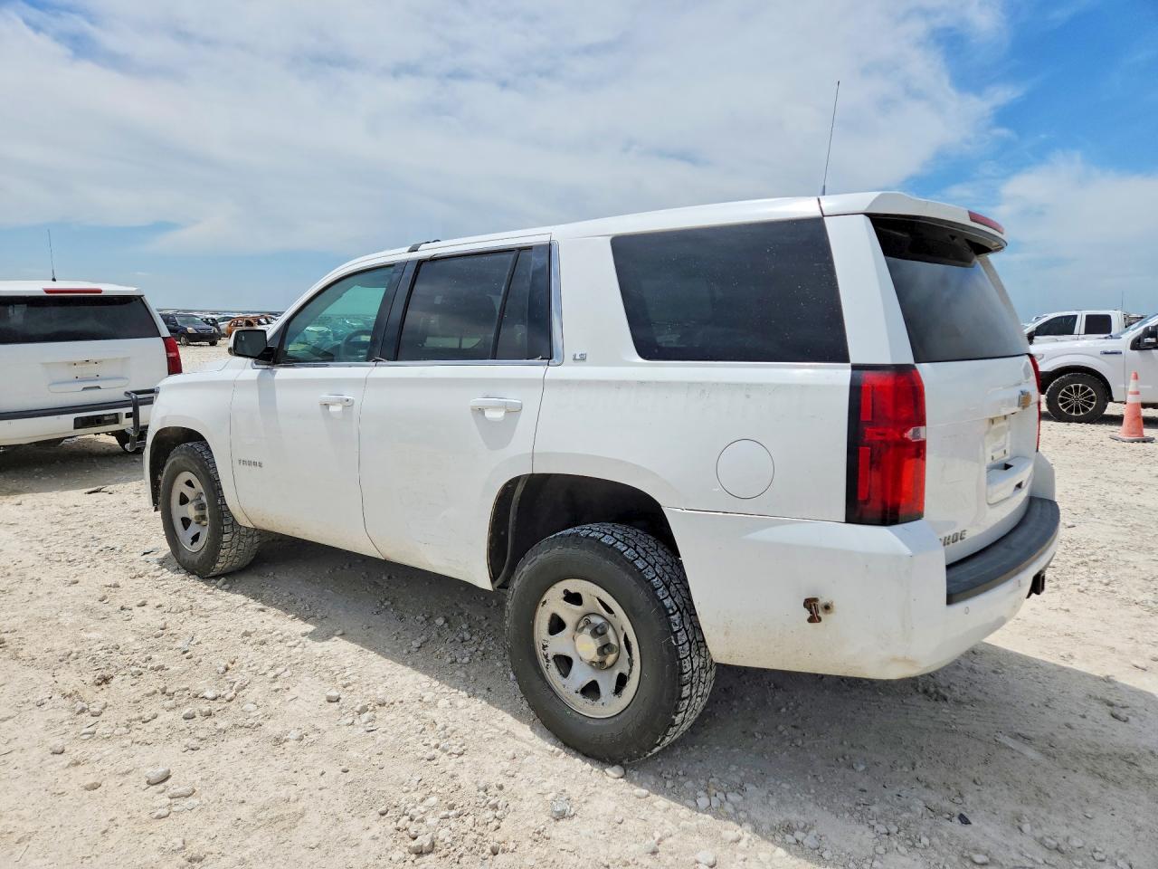2015 Chevrolet Tahoe K1500 - Image 2