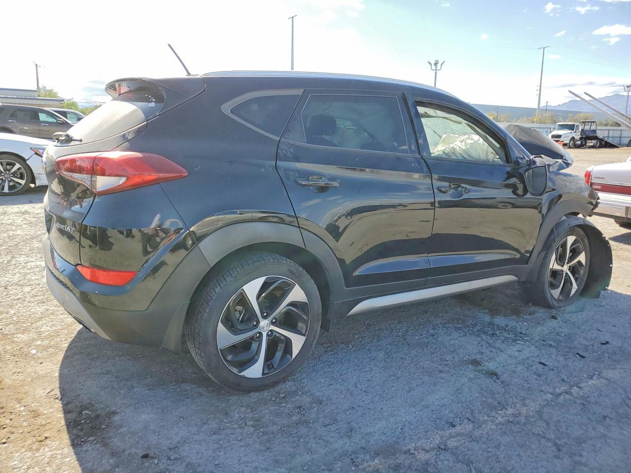 2017 Hyundai Tucson Sport - Фото 3