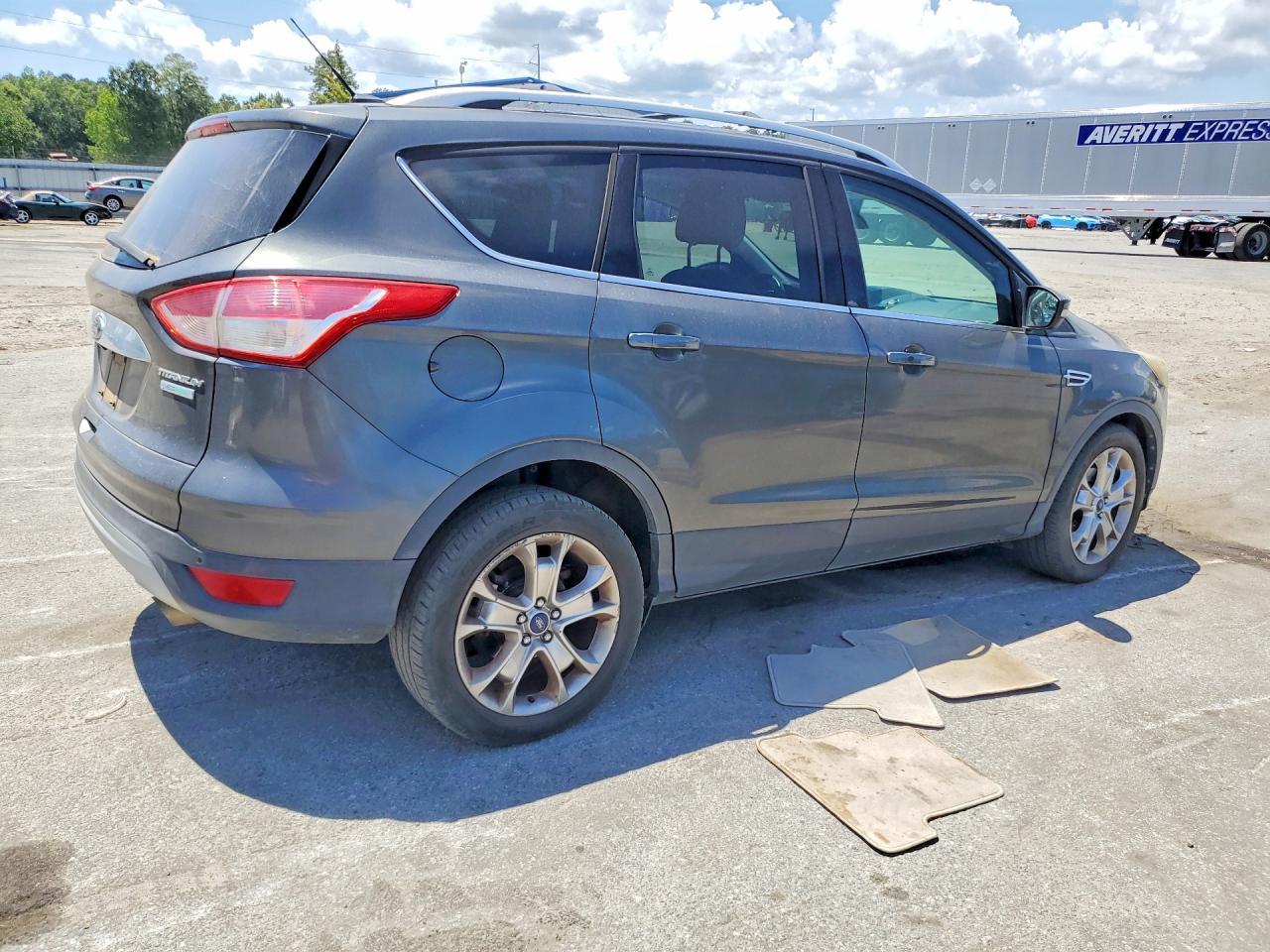 2016 Ford Escape Titanium - Фото 3