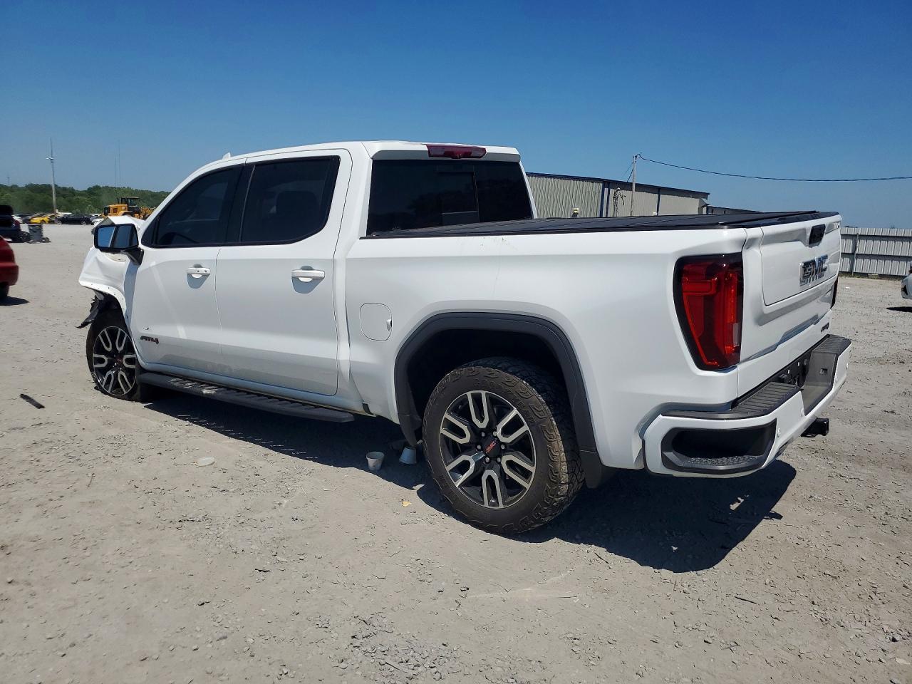 2023 GMC Sierra K1500 At4 - Фото 2