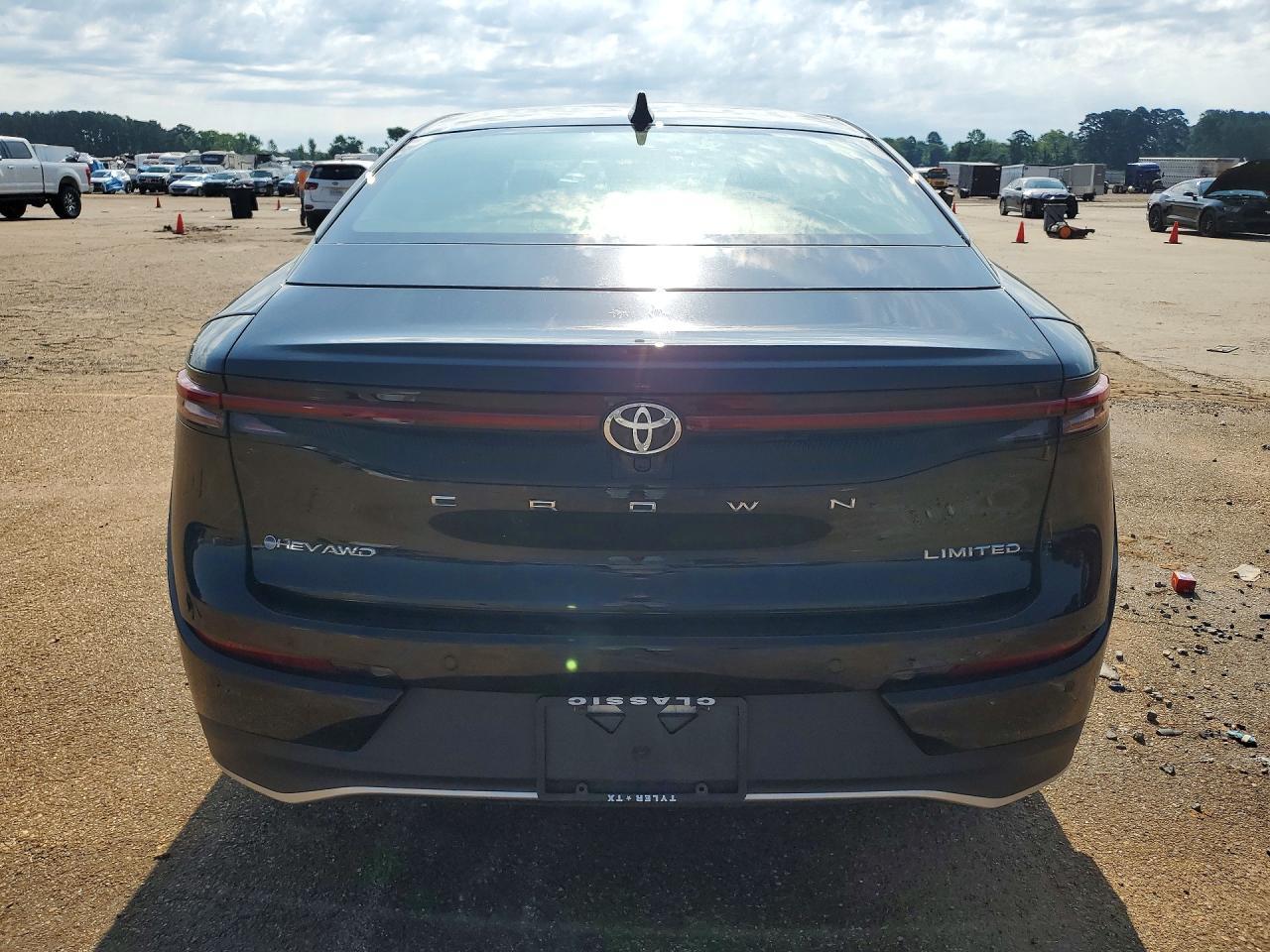 2024 Toyota Crown Xle - Фото 6