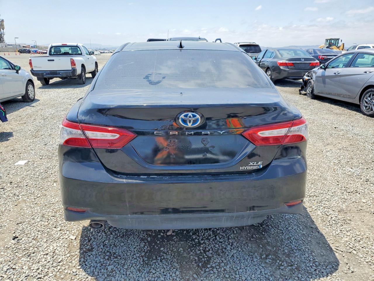 2019 Toyota Camry Hybrid Xle - Фото 6