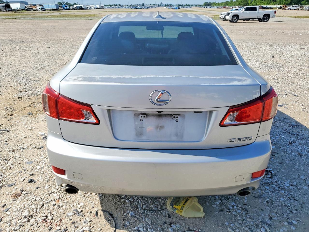 2012 Lexus Is 350 - Image 6