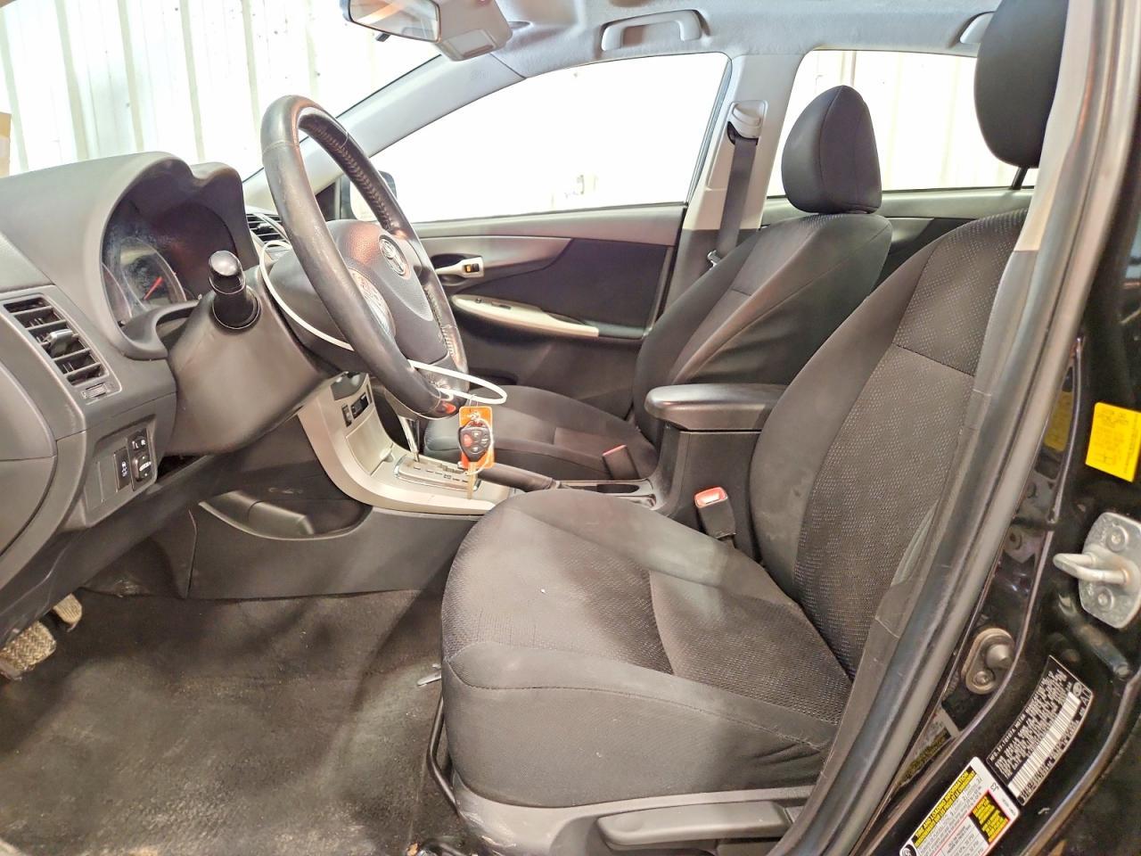 2010 Toyota Corolla S - Фото 7