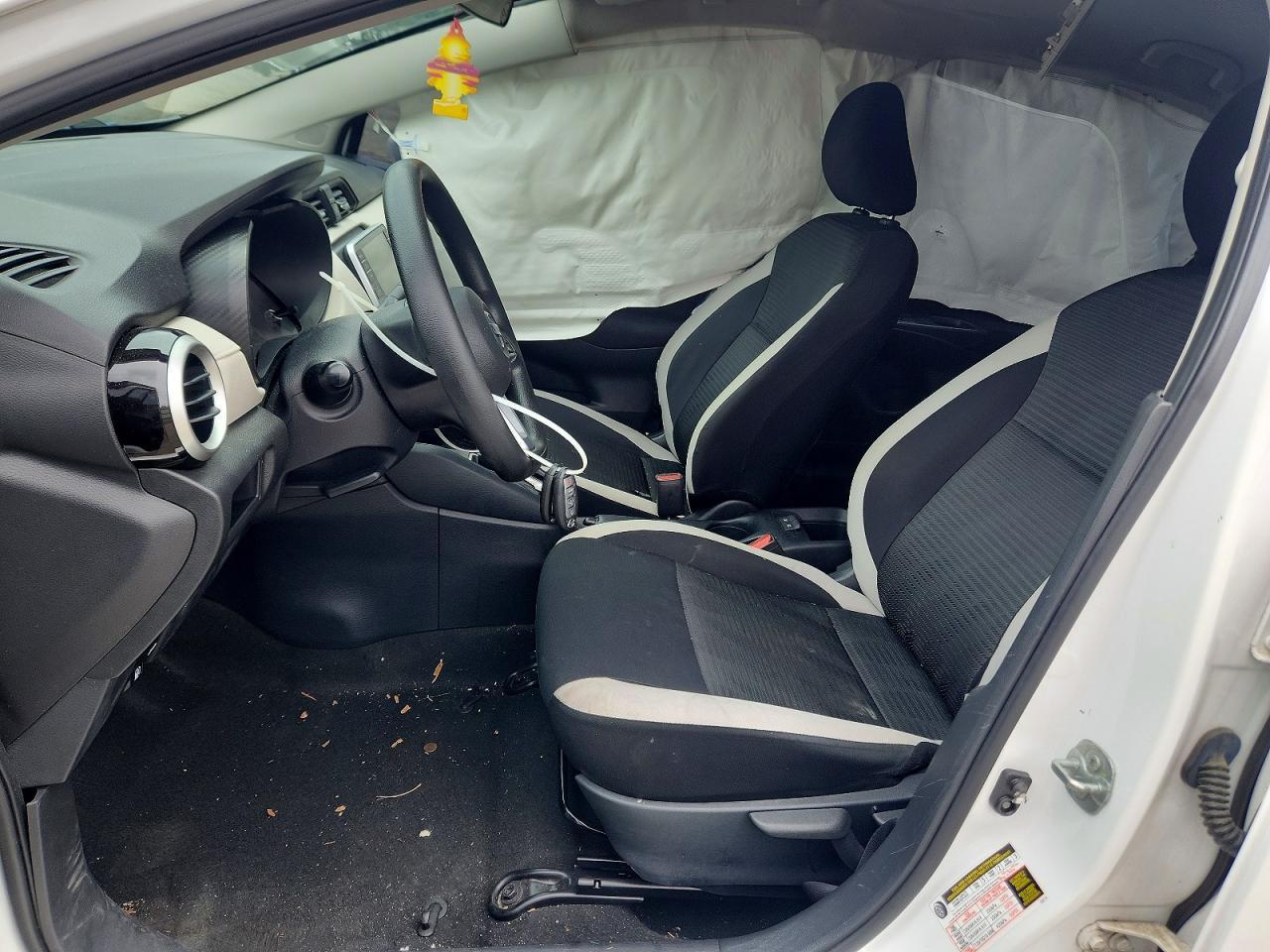 2021 Nissan Versa Sv - Фото 7