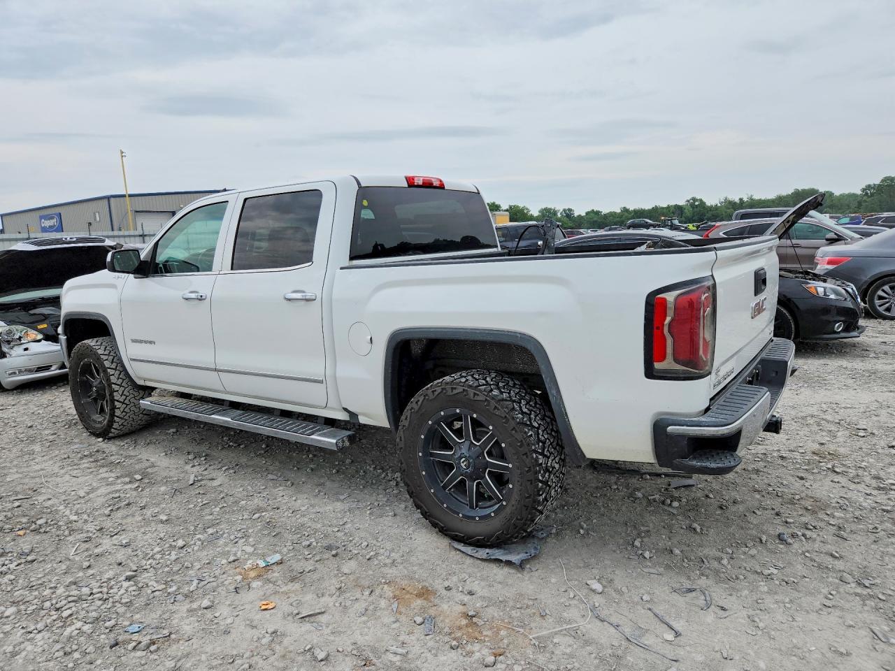 2018 GMC Sierra K1500 Slt - Фото 2